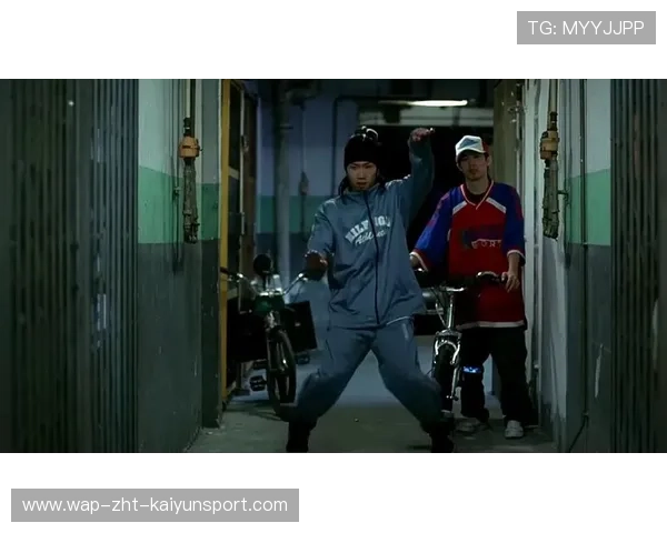 足球解说是否存在信息重复和低质传播现象，足球解说是否存在信息重复和低质传播现象